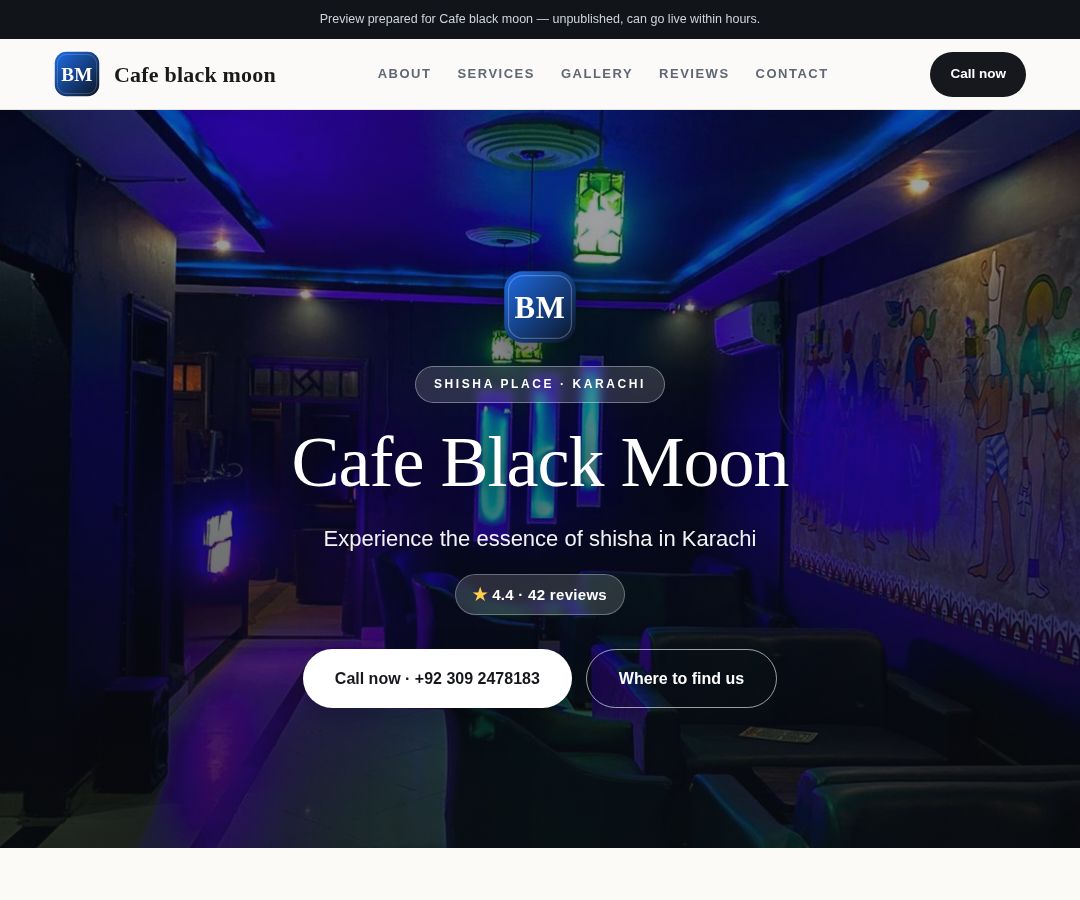 Cafe black moon